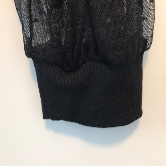 NWT Jollycode top with sheer sleeves, size med - Picture 7 of 10